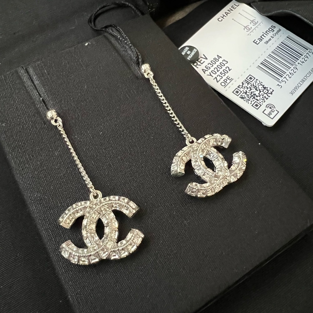BNWT Chanel Silver and Crystal Earrings